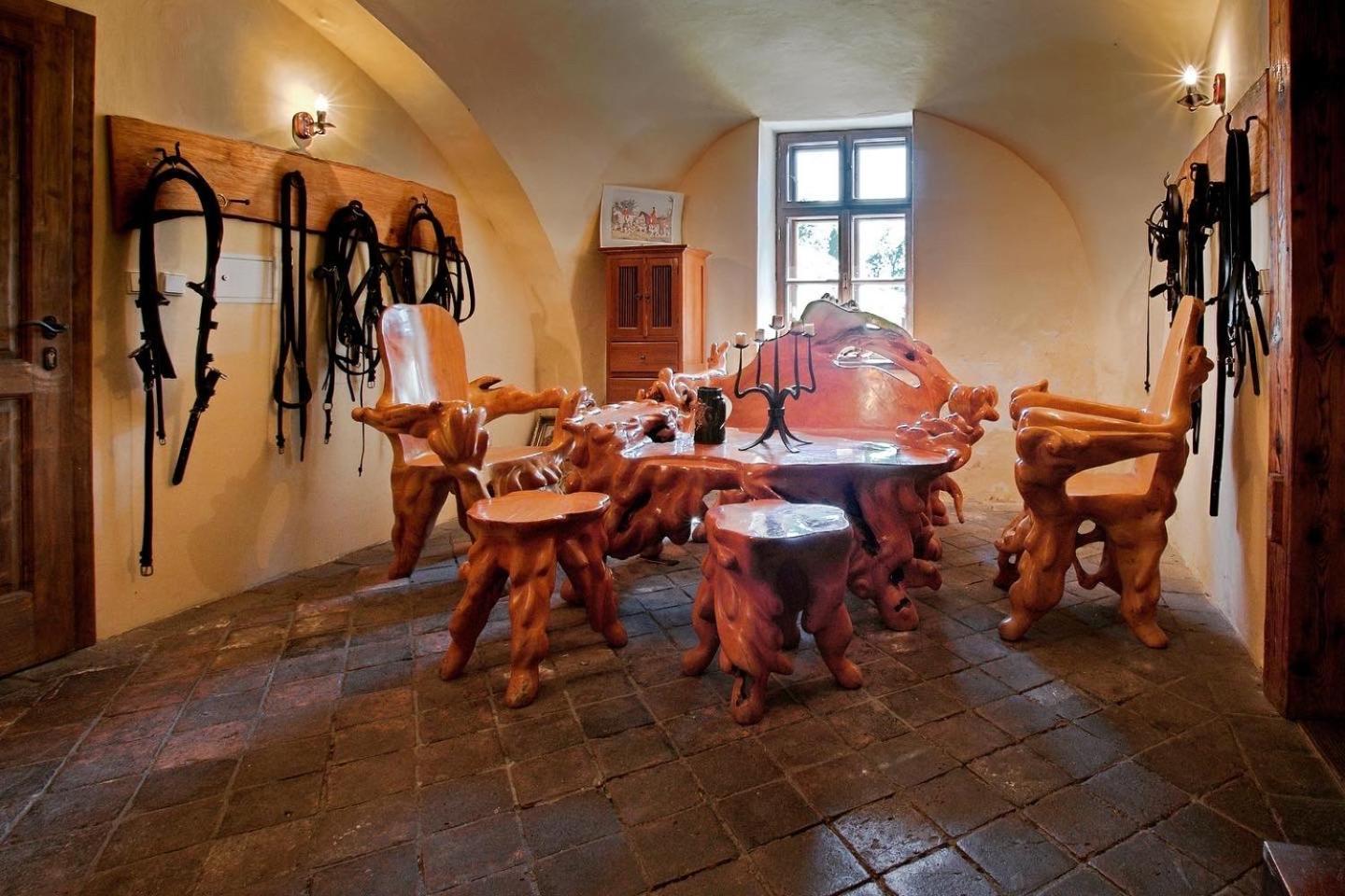 Dvur Olsiny -Hotel And Horse-Riding Karvina Exterior photo